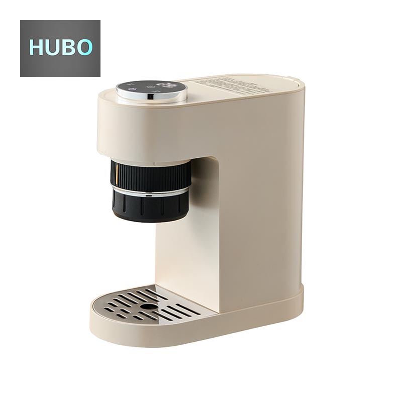 Macchina per caffè espresso a capsule